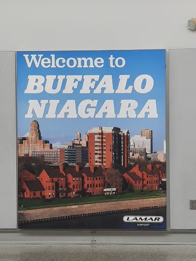 A large tourist sign that says Welcome to "Buffalo Niagara"